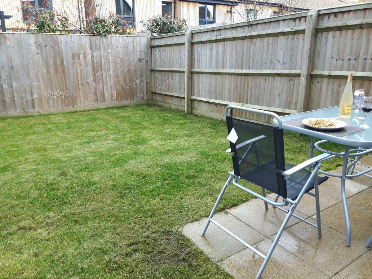 Lavi'S House-East Milton Keynes Bed & Breakfast Exterior photo